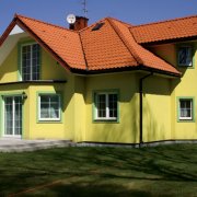 Στόκος για εξωτερική εργασία - προσιτό υλικό για τη διακόσμηση προσόψεων