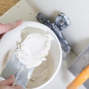 Welche Oberflächen können Kitt sein und wie lernt man Kitt?