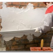 Lassen Sie uns überlegen, wie man eine Mauer verputzt