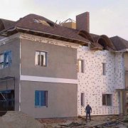 Como é feito o reboco de espuma?