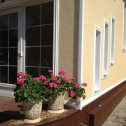 Grundkitt: moderne Kompositionen zum Nivellieren von Oberflächen