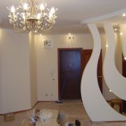 Wände mit Gipskartonplatten auf unterschiedliche Weise verkleiden