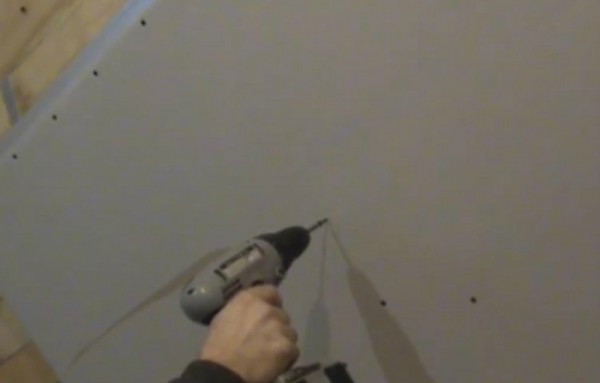 GKL fastening with self-tapping screws GKL fastening with self-tapping screws