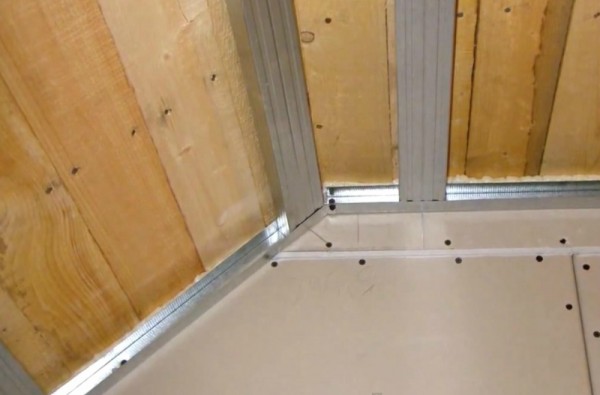 Mounting at crossings Mounting at crossings