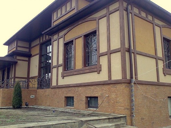 Διακοσμητικές γρίλιες παραθύρων