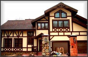 Style médiéval à colombages, mais semble moderne Style médiéval à colombages, mais semble moderne