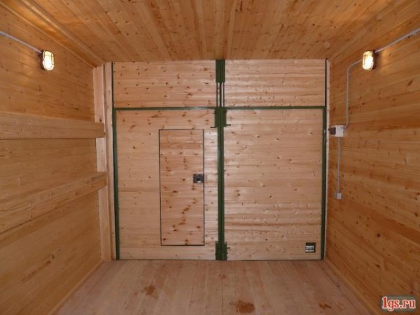 Garage di rivestimento