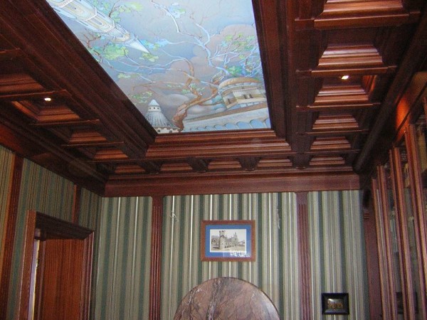 سقف مدمج مع إضاءة خلفية