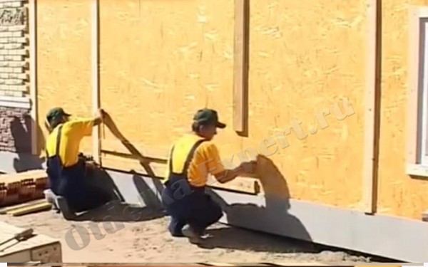 Le début de l'installation du lattage