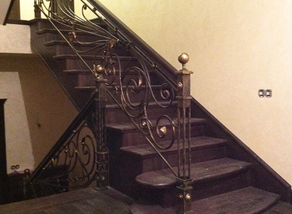 ميزة السلالم المستقيمة