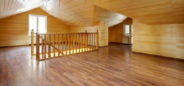 Ribete de madera blanda