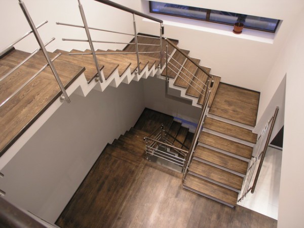 Alineando las escaleras con laminado