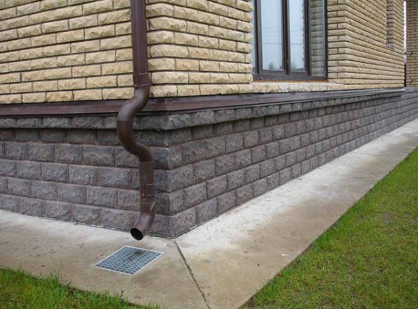 Variantes de fachadas com pedra artificial