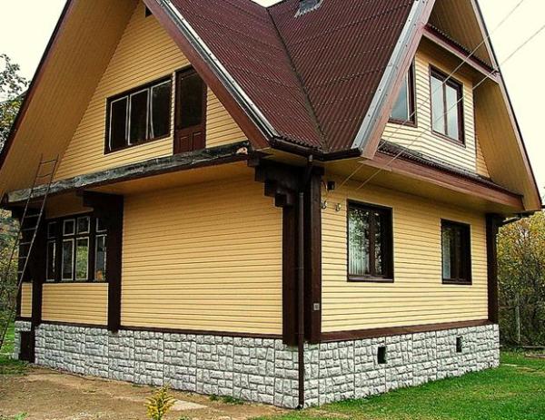 Облицовка на къщи с сайдинг