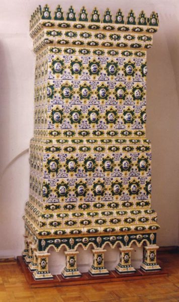 Mosaicos no revestimento do forno