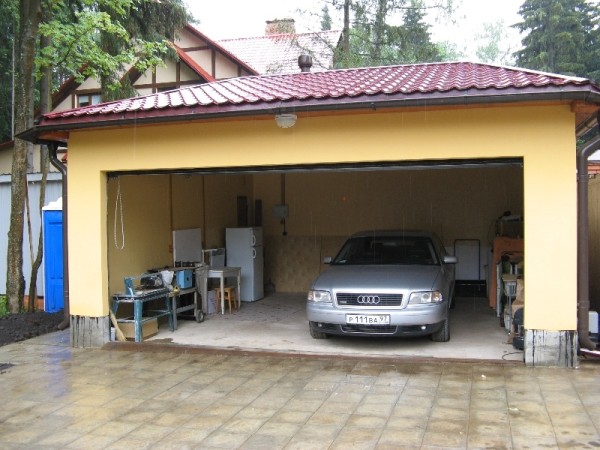 Garagem rebocada