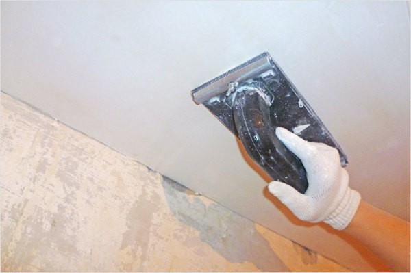 Hacer la molienda del techo