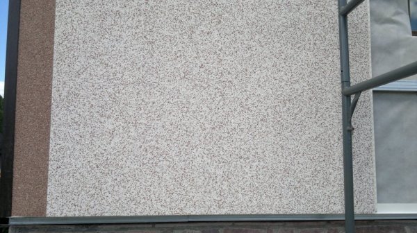 Abstellgleis: DSP-Paneele mit Steinschlägen