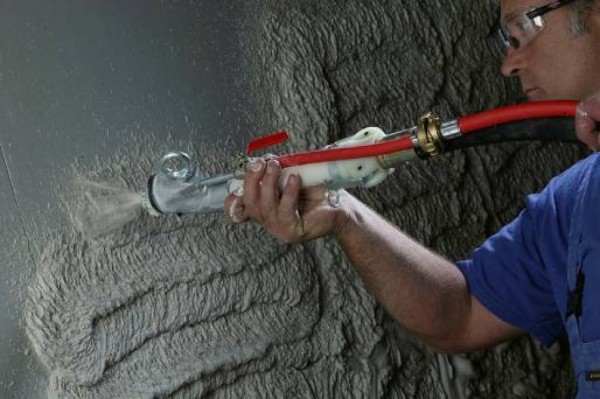 Cement-sand plaster for machine application Cement-sand plaster for machine application