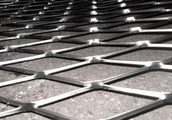 Perforation galvanisée