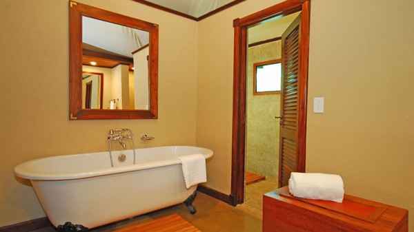 Come dipingere le pareti del tuo bagno