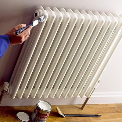 Nous peignons des radiateurs en fonte Nous peignons des radiateurs en fonte