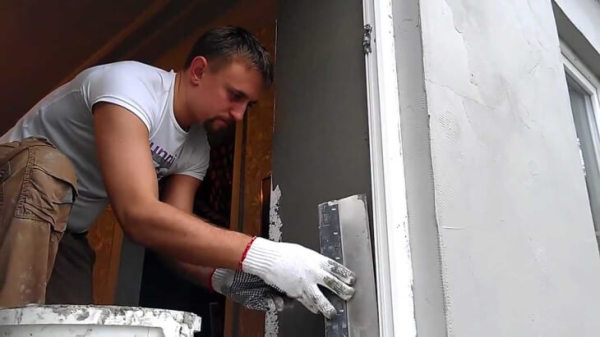 Πραγματοποιούμε γύψο πλαγιών