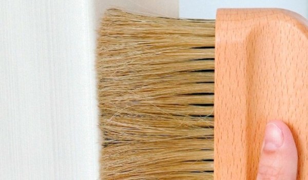 Brosse à papier peint