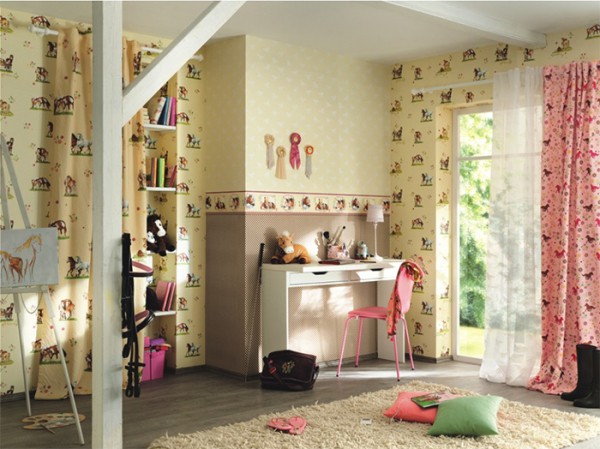 Papéis de parede complementares no berçário