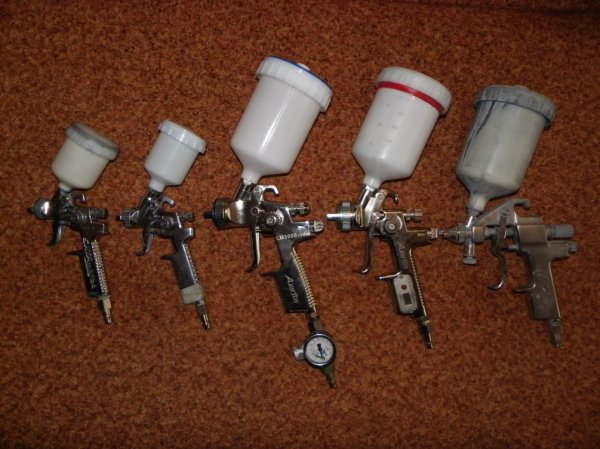 Пневматични пулверизатори с различни размери