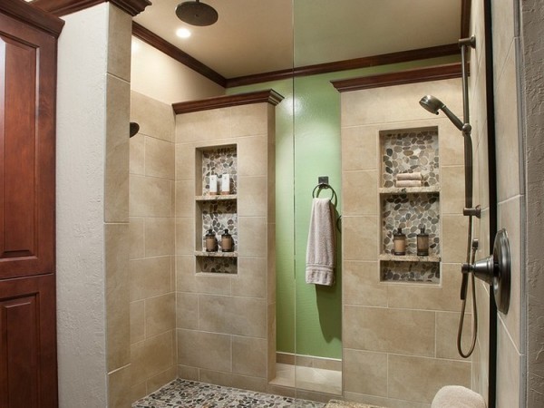 Nische im Badezimmer