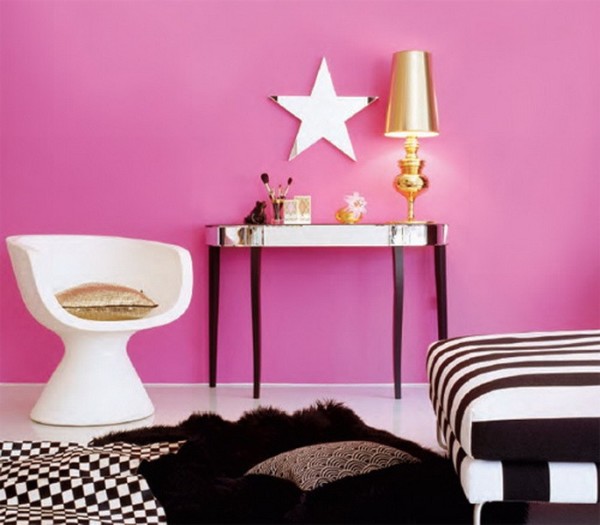 Decoración de paredes con pintura de silicona.