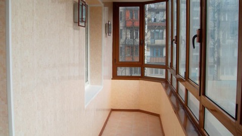 Балконът е студен