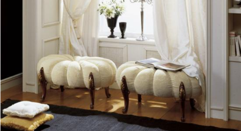 Ξύλινα έπιπλα στο σαλόνι