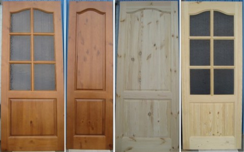 Softwood door panels in different colors Softwood door panels in different colors