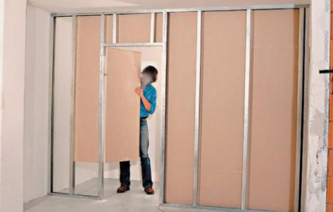 Trockenbau am Rahmen befestigen