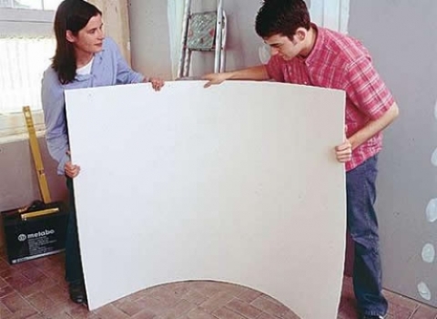 Arbeiten mit einem Trockenbauplatten