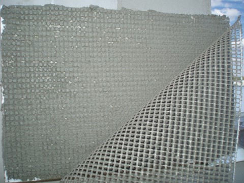 Verlegen des Gitters zum Auftragen von Startspachtel