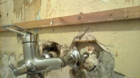 Fayans duvar hazırlığı