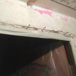 Μειώνουμε τις ραφές πάνω από την πόρτα