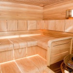 Forro de banho aparado combinado com iluminação LED