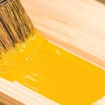 How to cover the lining indoors: oil paints