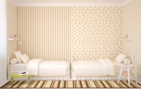 Die horizontale Kombination von Tapeten erzeugt ein völlig anderes Bild.