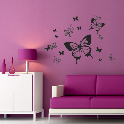 Schmetterlingsaufkleber im Innenraum