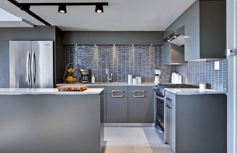 Εφαρμόζουμε στις αποχρώσεις του γκρι με οπίσθιο φωτισμό