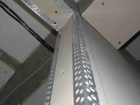 Ενίσχυση εξωτερικών γωνιών