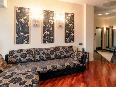 Ένθετα ταπετσαρίας για το σαλόνι