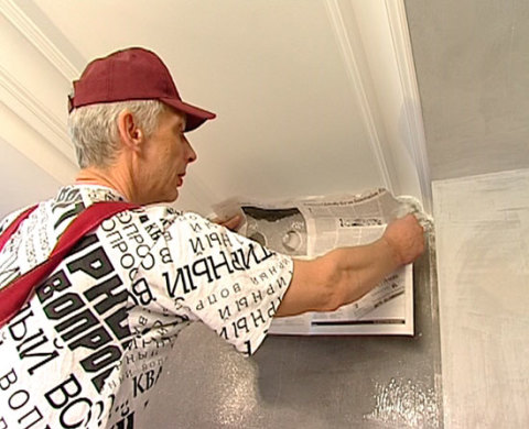 Überprüfen der Stärke der Basis auf Tapeten