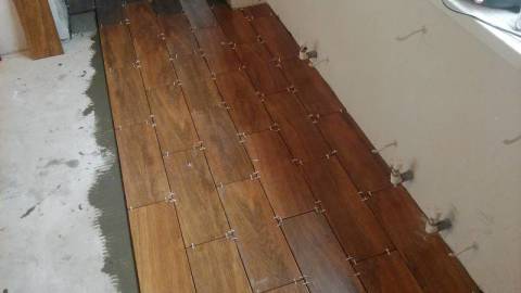 Tarak altına fayans döşeme