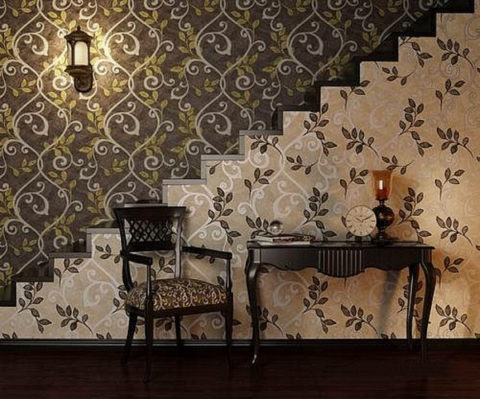 The combined pasting of walls with vinyl wallpaper The combined pasting of walls with vinyl wallpaper